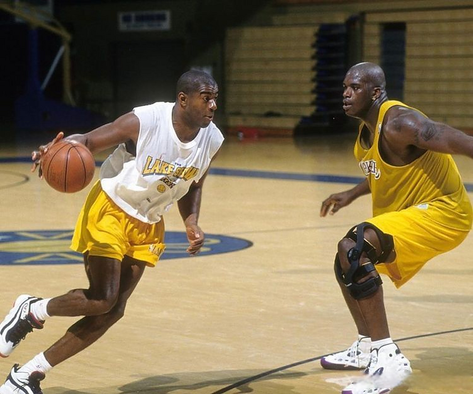 篮球——NBA常规赛：勇士不敌湖人.
